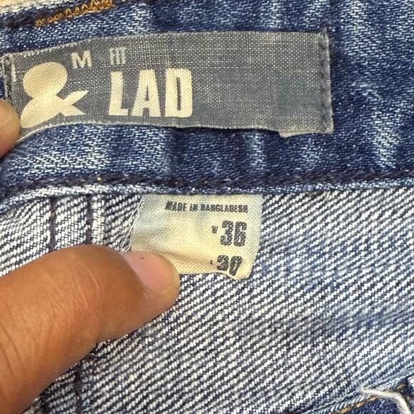 H&M &Denim 36X30 Fit LAD Straight Leg Jeans Distressed Midrise Grunge Streetwear - Picture 6 of 11